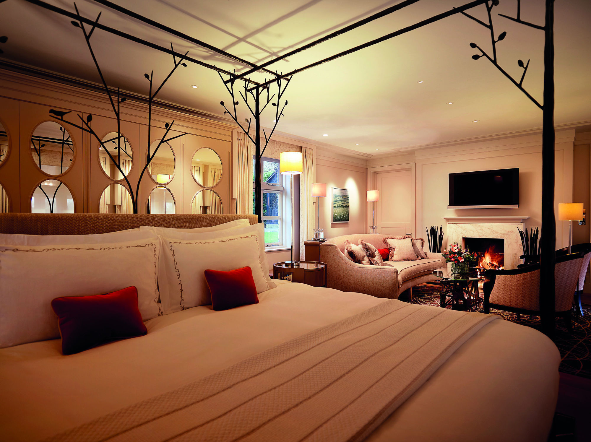 โคเวิร์ธ พาร์ค - ดอร์เชสเตอร์ คอลเลคชั่น Hotel แอสคอต ภายนอก รูปภาพ